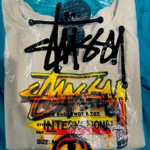 Women’s Stussy crew neck pull over sweatshirt